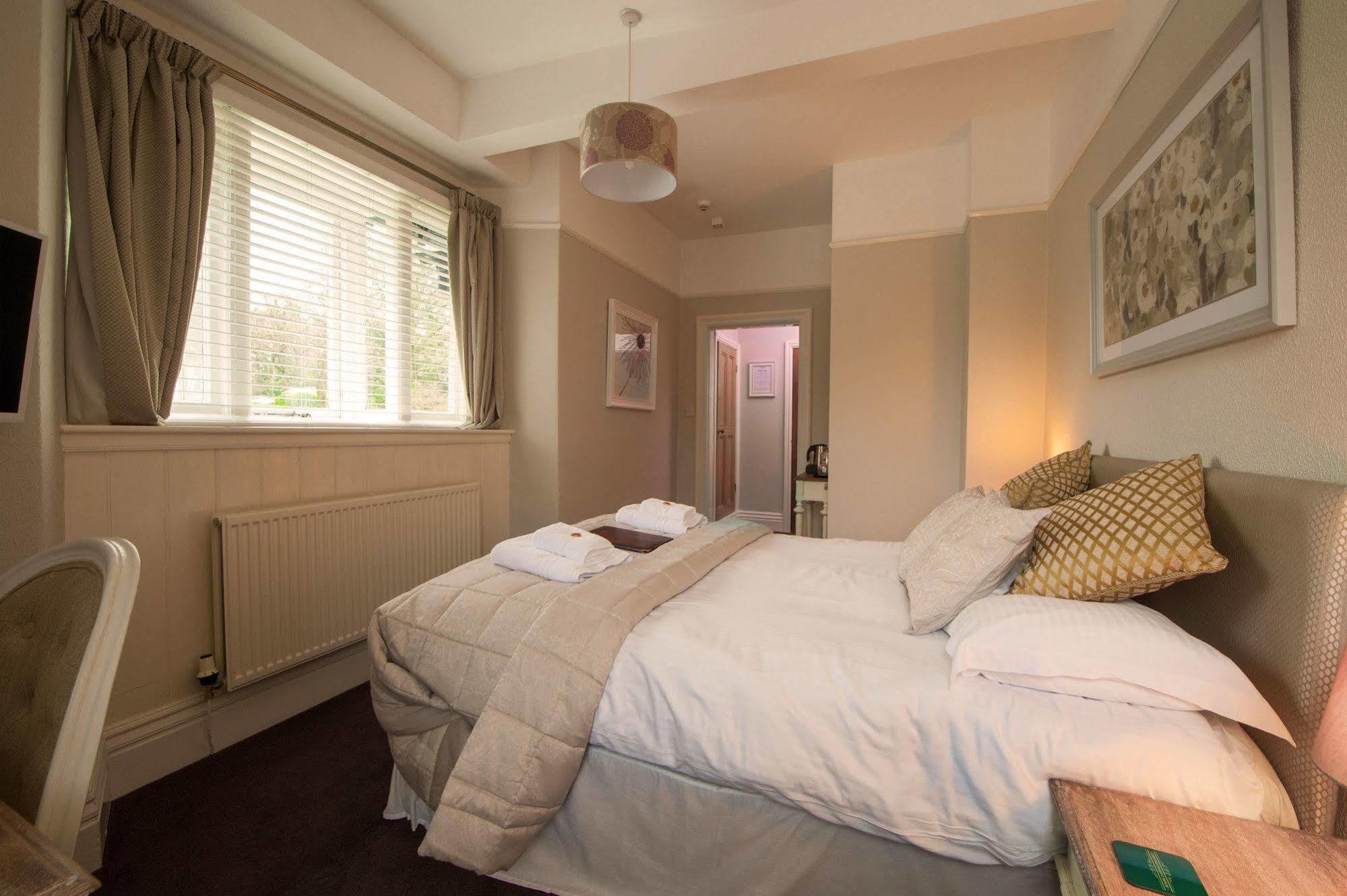 Chestnuts Guest House (Adults Only) Windermere Eksteriør billede