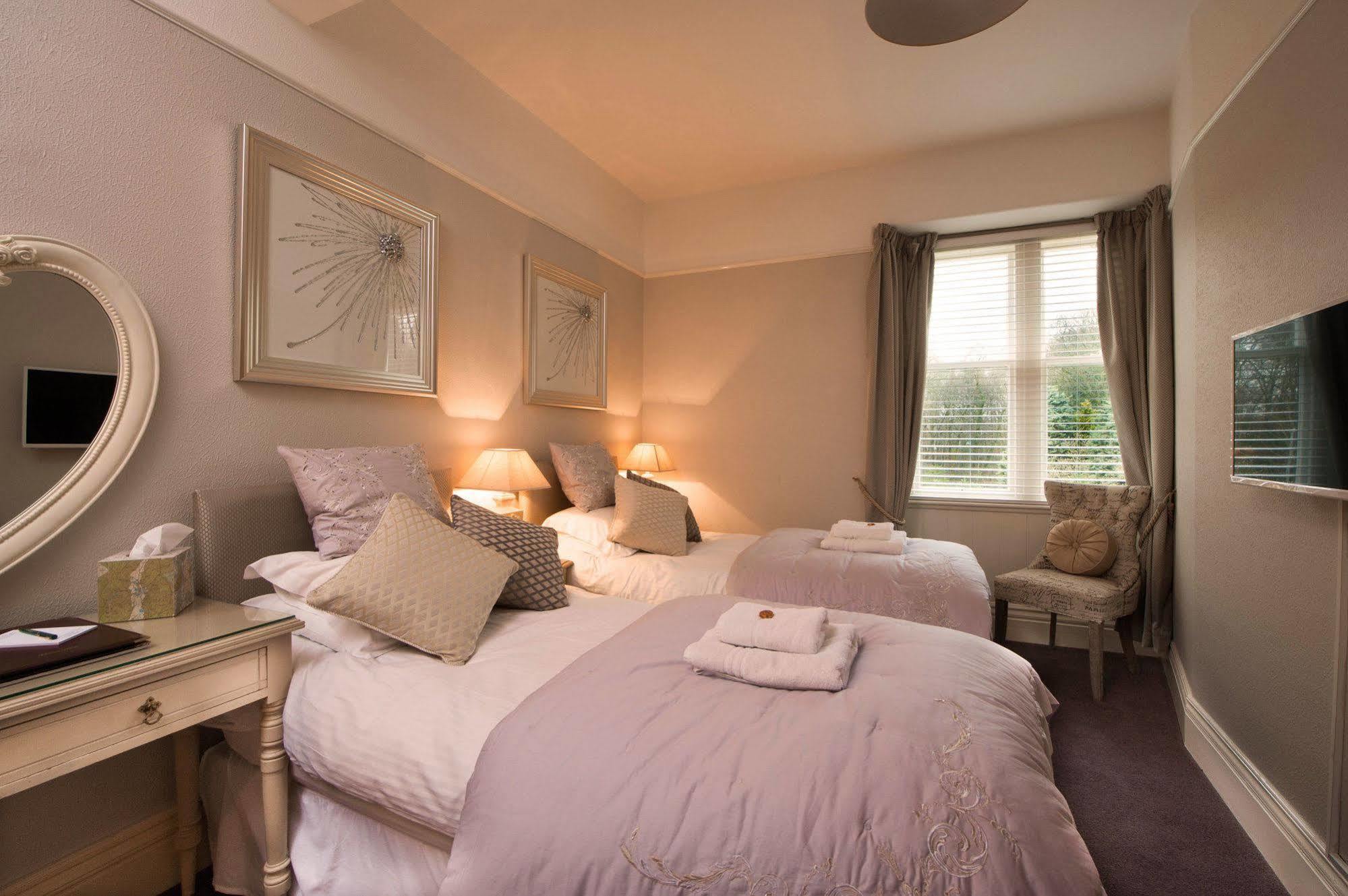 Chestnuts Guest House (Adults Only) Windermere Eksteriør billede