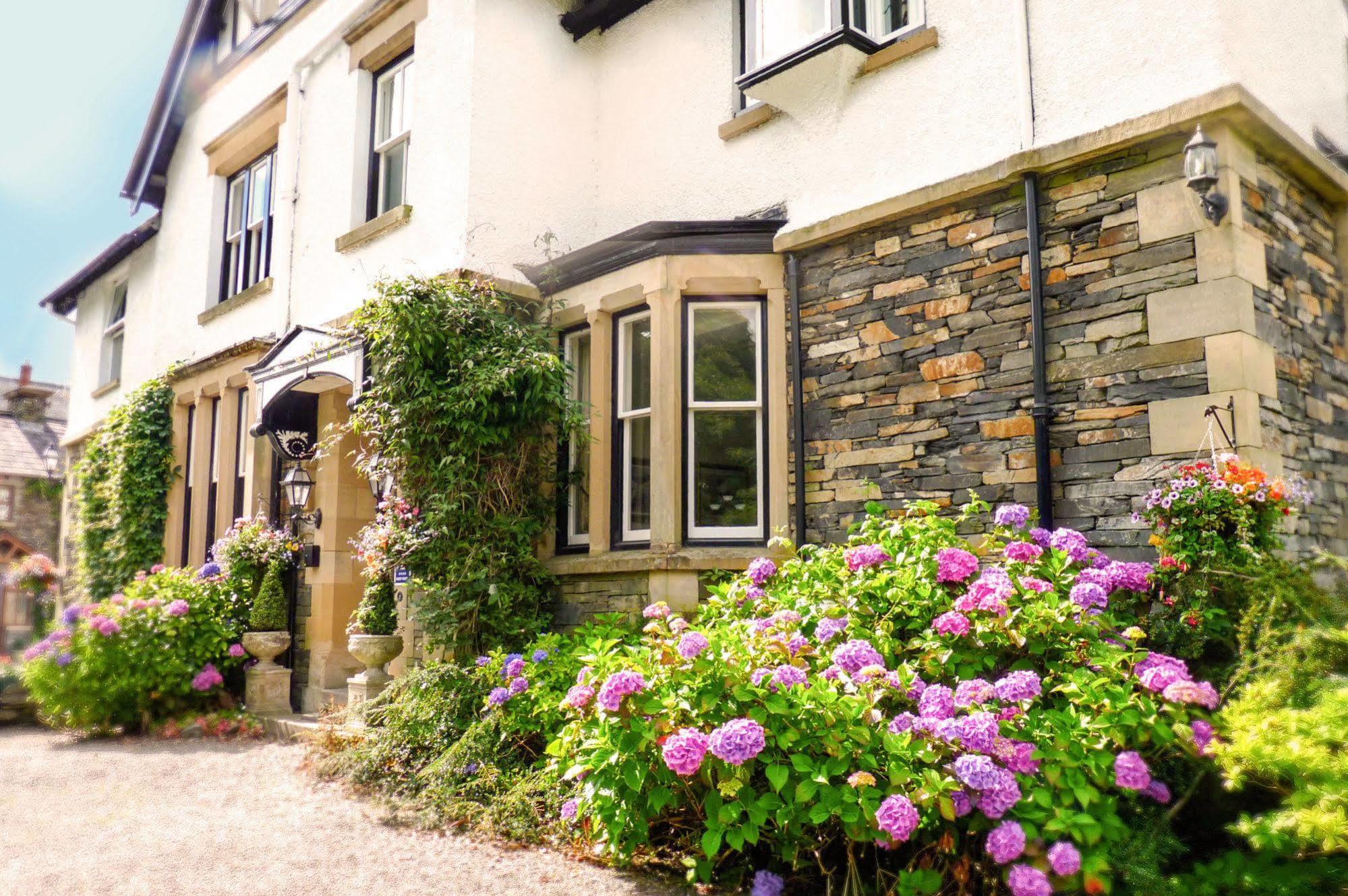 Chestnuts Guest House (Adults Only) Windermere Eksteriør billede